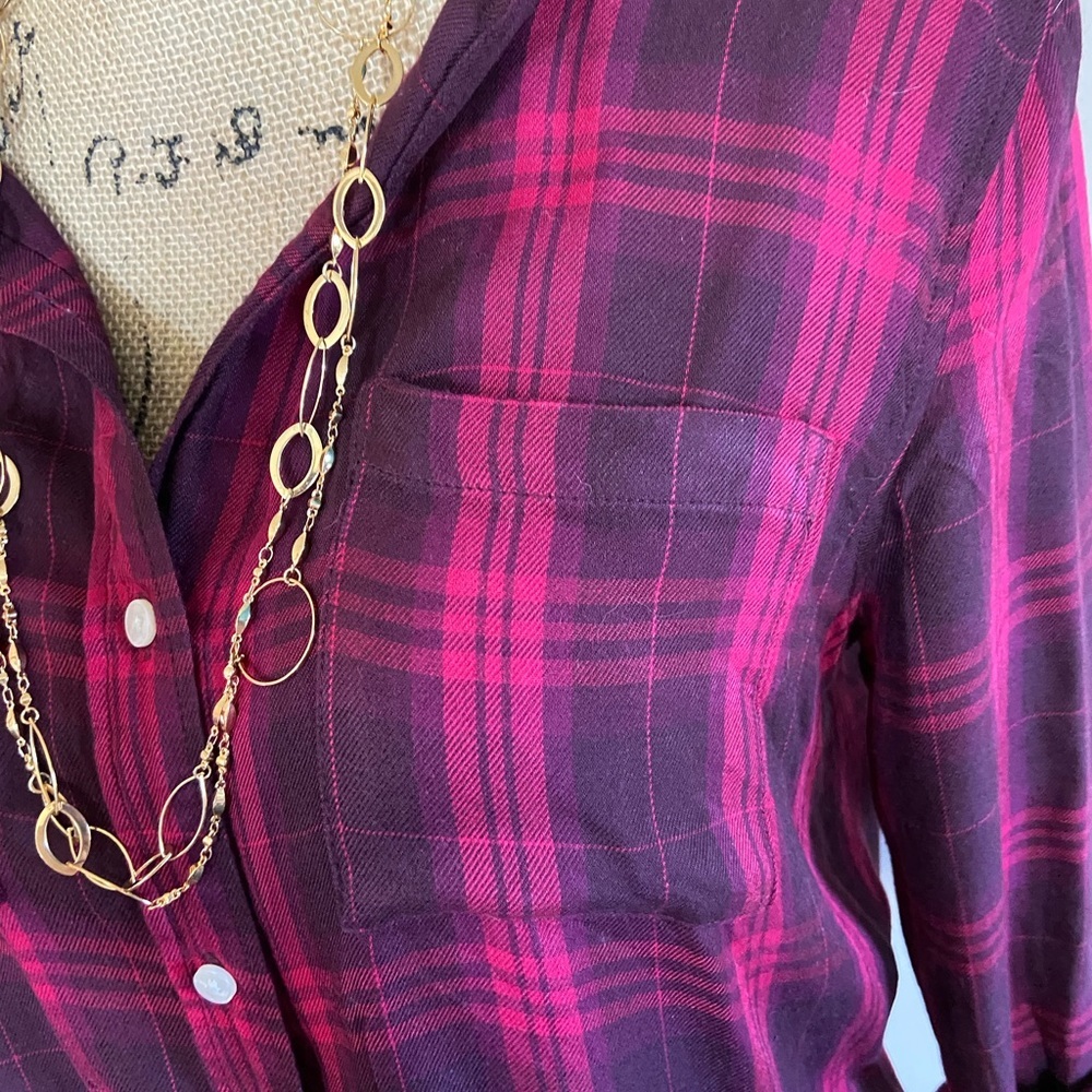 •Banana Republic•boyfriend fit plaid button top - Picture 4 of 8